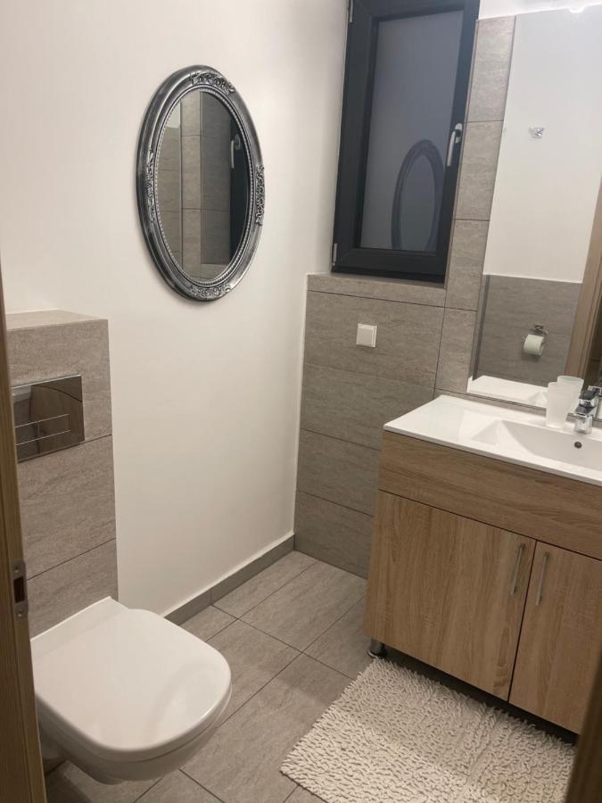 Greenfield Baneasa Apartment In Bucureşti Ngoại thất bức ảnh